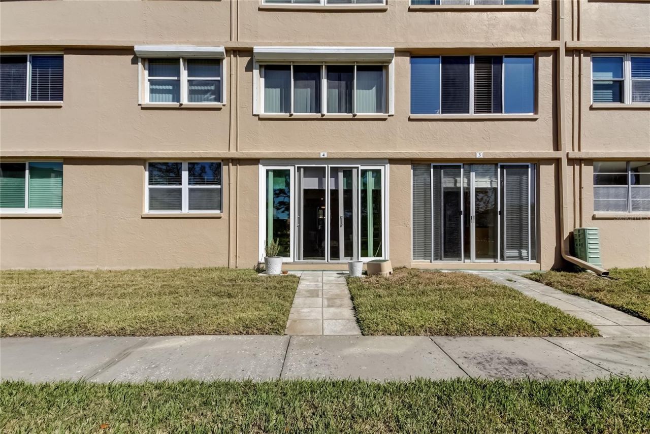 5095 Bay Street Ne, Unit 104, Saint Petersburg, FL 33703 Photo