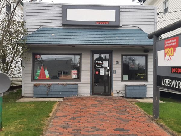 11 Bridge Street, Colebrook, NH 03576