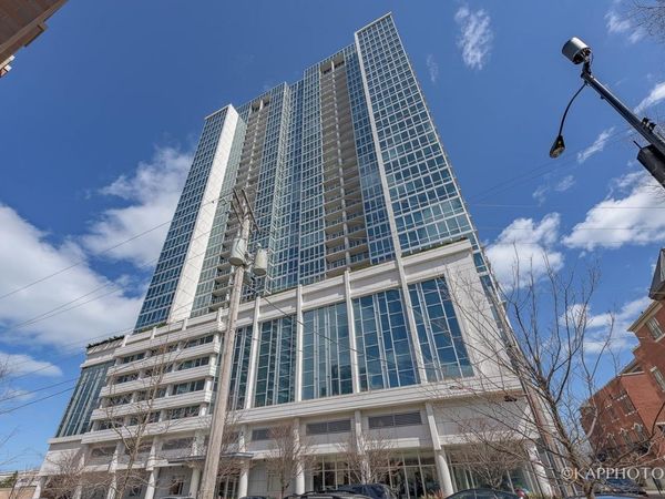 1629 S Prairie Avenue, Unit 2502, Chicago, IL 60616