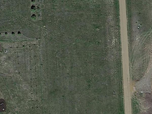 TBD Reed Ct, Canistota, SD 57012