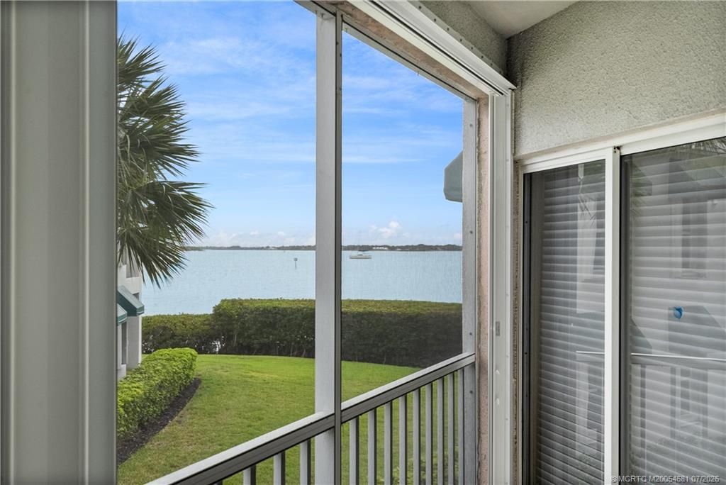 164 NE Edgewater Drive, Unit 2106, Stuart, FL 34996 Photo