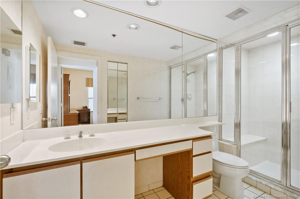 164 NE Edgewater Drive, Unit 2106, Stuart, FL 34996 Photo
