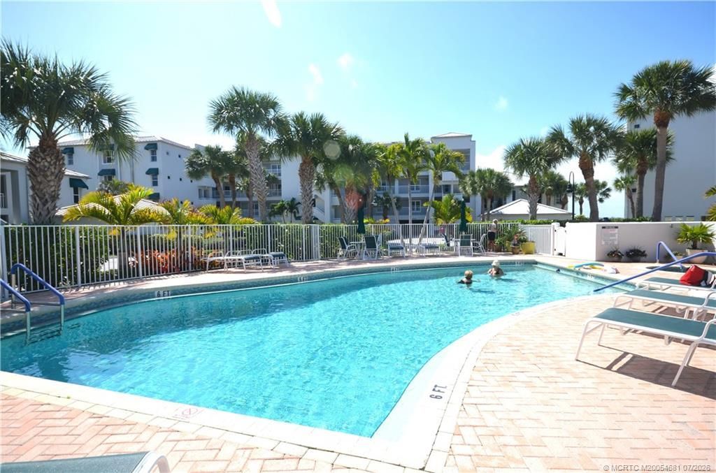 164 NE Edgewater Drive, Unit 2106, Stuart, FL 34996 Photo