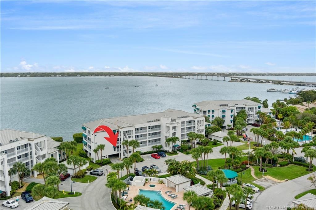 164 NE Edgewater Drive, Unit 2106, Stuart, FL 34996 Photo