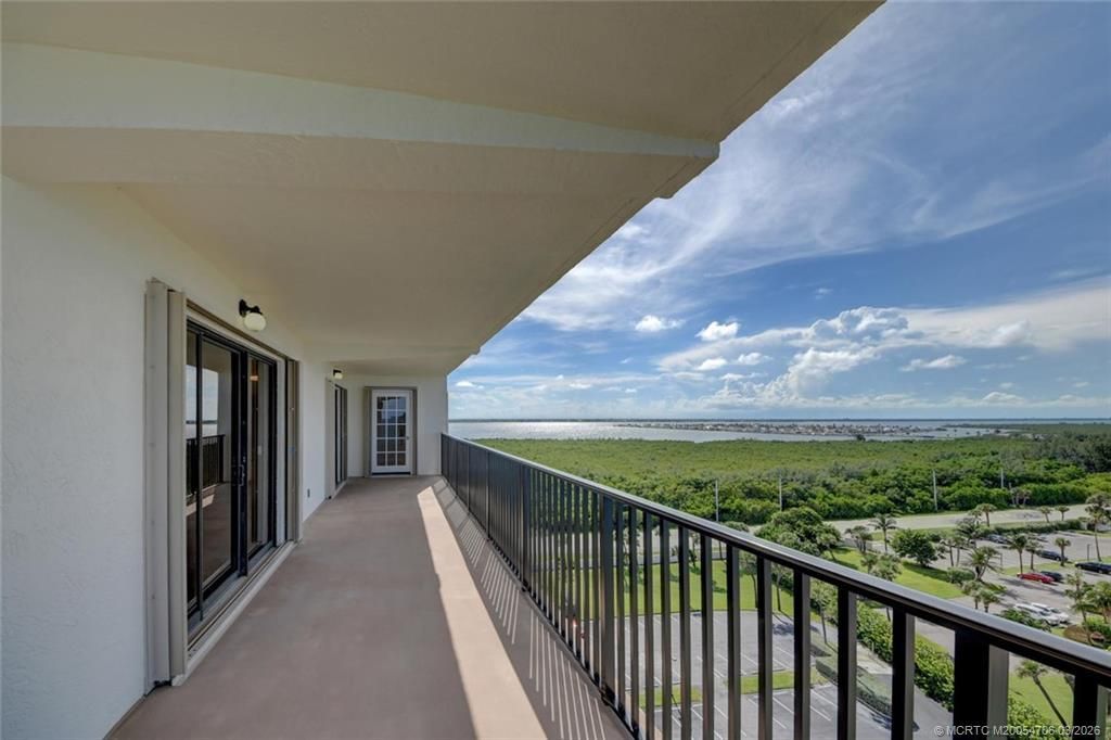 10044 S Ocean Drive, Unit 1202, Jensen Beach, FL 34957 Photo