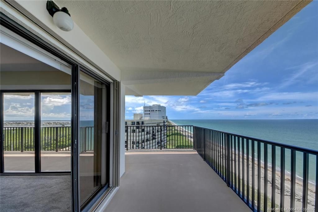 10044 S Ocean Drive, Unit 1202, Jensen Beach, FL 34957 Photo