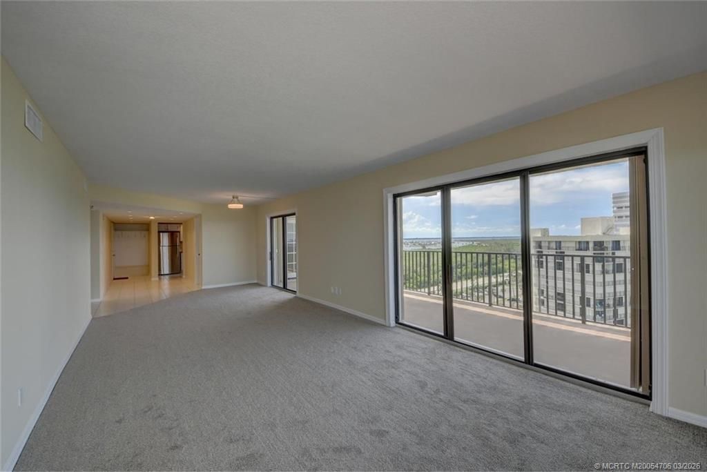 10044 S Ocean Drive, Unit 1202, Jensen Beach, FL 34957 Photo