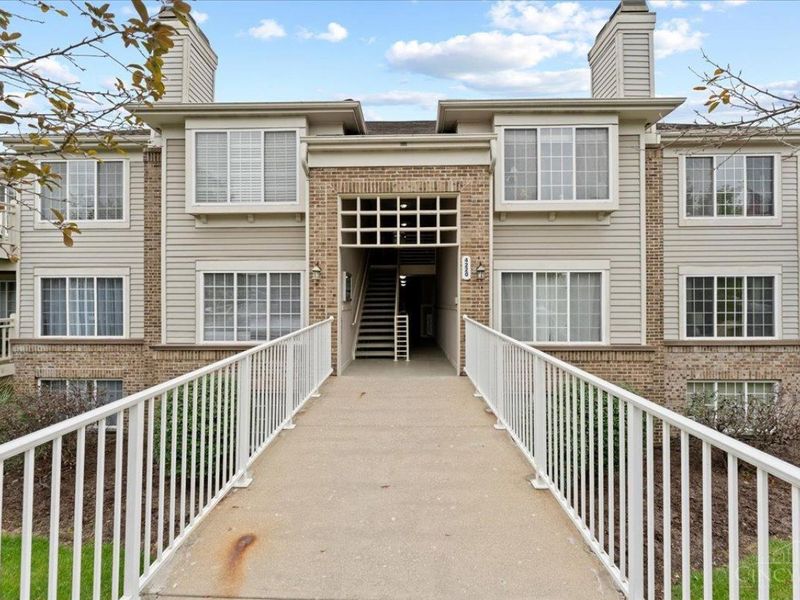 4220 Endeavor Drive, Unit 302, Colerain Township, OH 45252 Photo 1