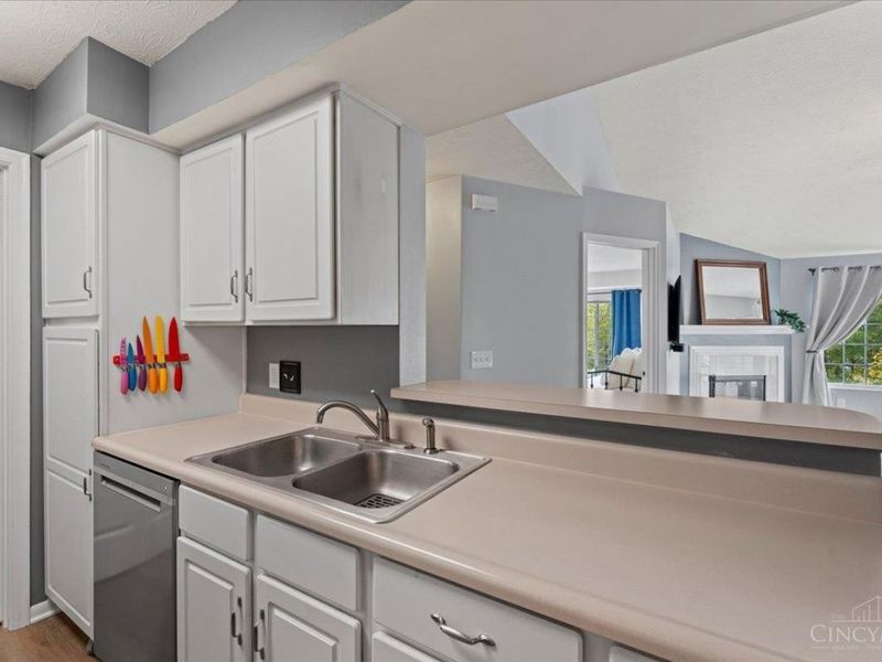 4220 Endeavor Drive, Unit 302, Colerain Township, OH 45252 Photo 13