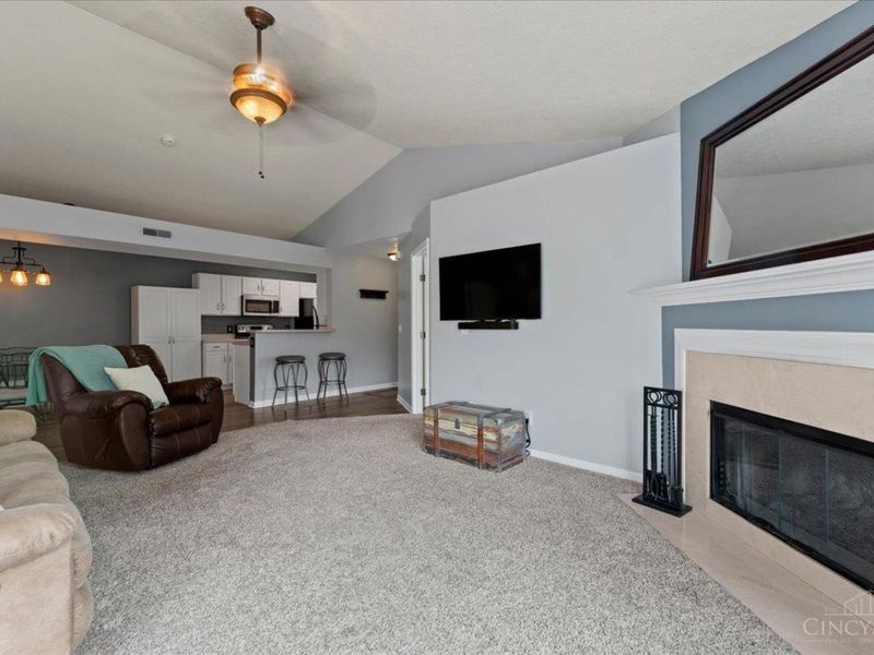 4220 Endeavor Drive, Unit 302, Colerain Township, OH 45252 Photo 5