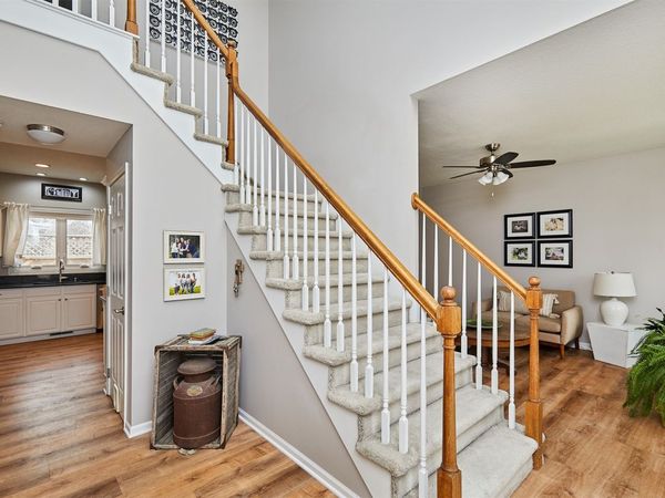 1544 NW 127th Court, Clive, IA 50325