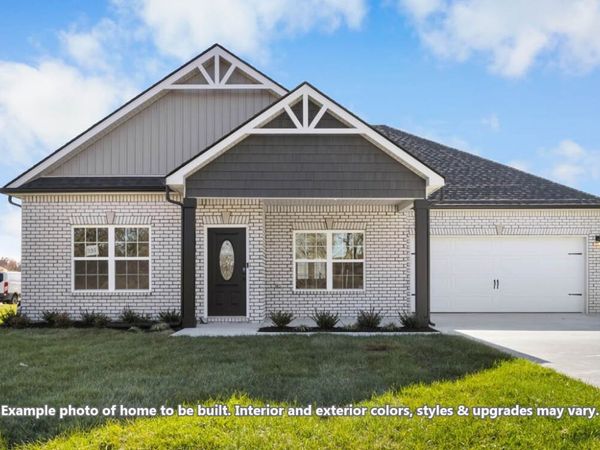 1006 Vendue Ave, Clarksville, TN 37042