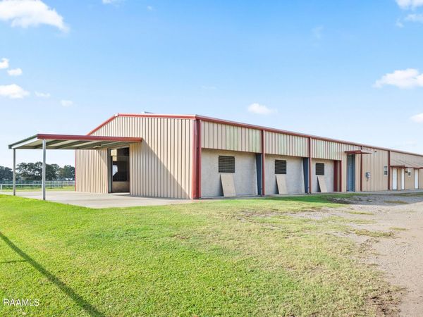 15204 L & L Rd , Kaplan, LA 70548