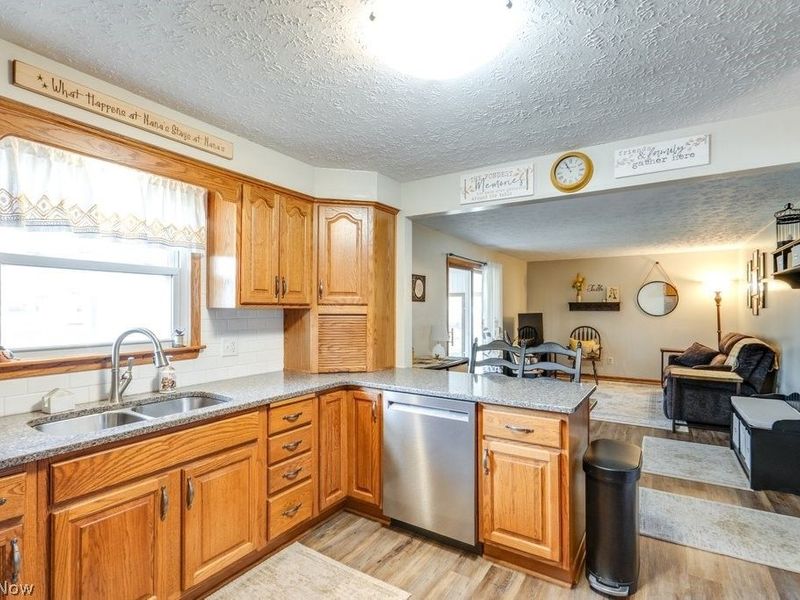 7716 Cheryl Lane NW, Massillon, OH 44646 Photo 8