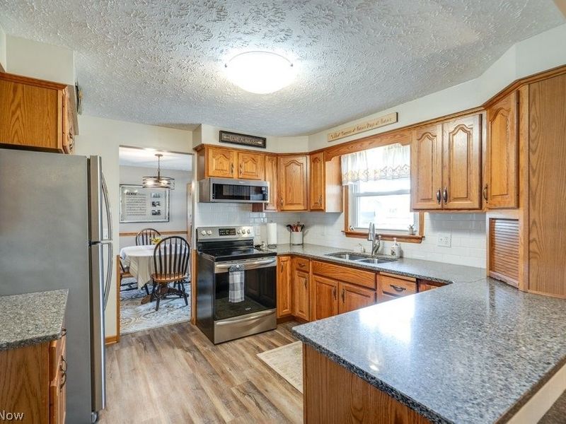 7716 Cheryl Lane NW, Massillon, OH 44646 Photo 9