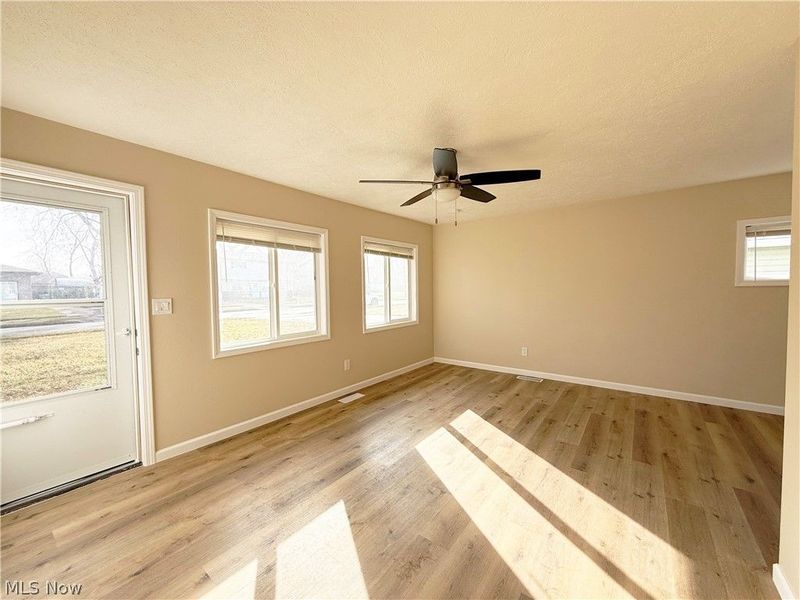 1528 Maine Avenue, Lorain, OH 44052 Photo 10