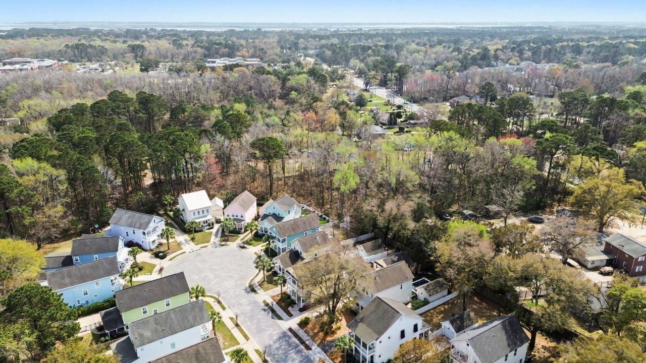 1141 Wexford Park Photo 48