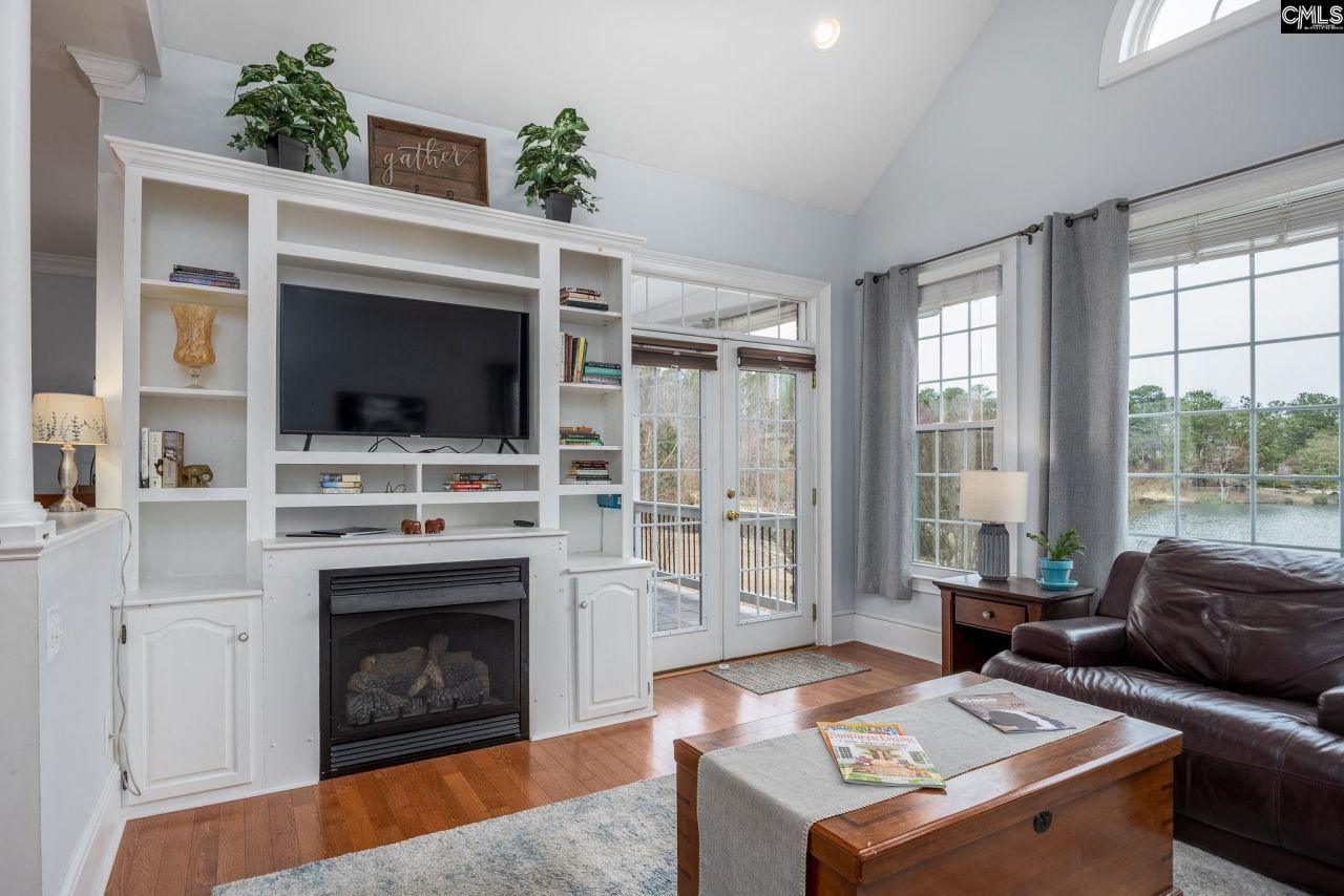 115 Fallen Oak Drive Photo 20