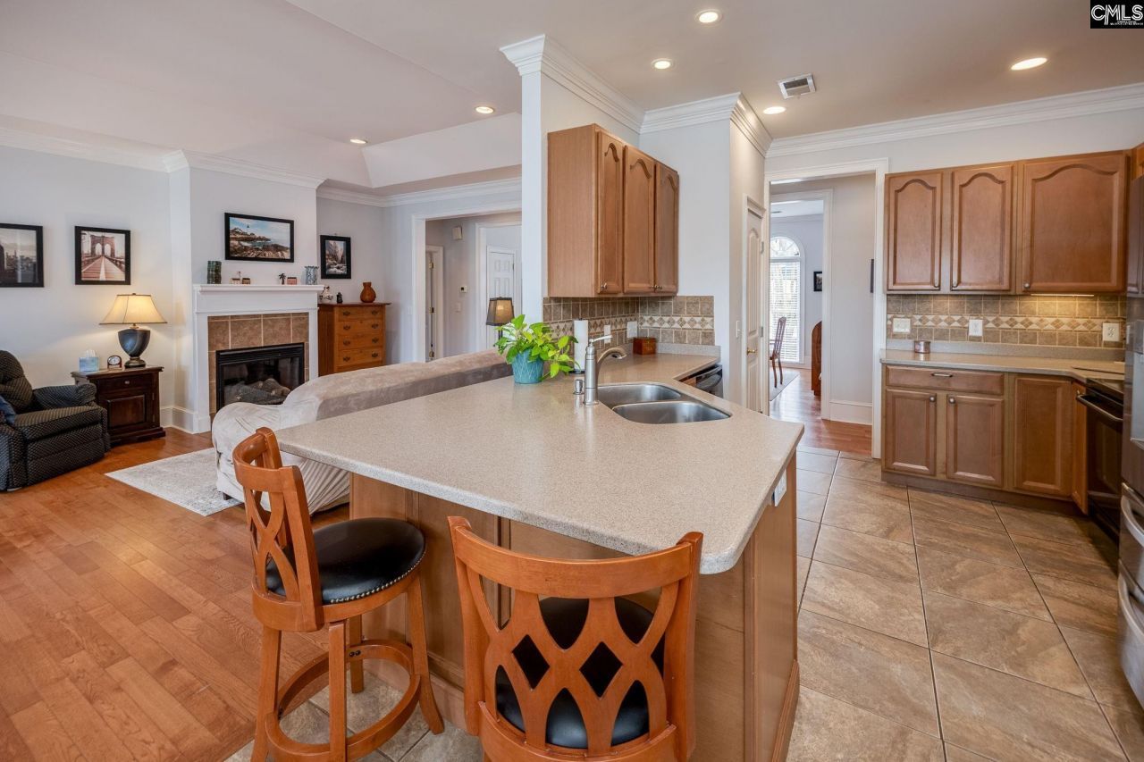 115 Fallen Oak Drive Photo 25