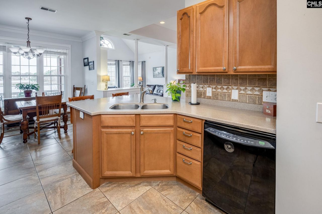 115 Fallen Oak Drive Photo 30