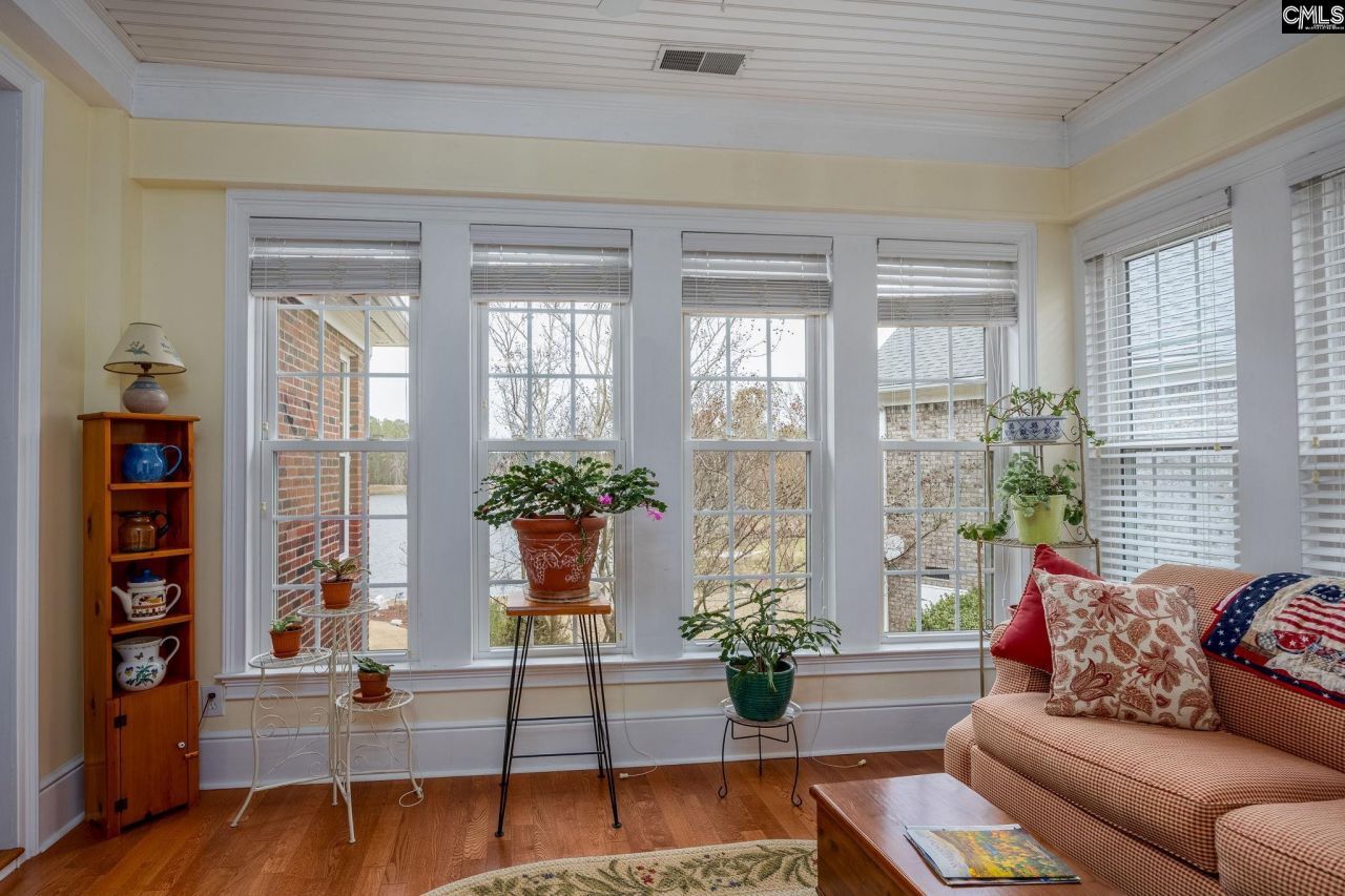 115 Fallen Oak Drive Photo 32