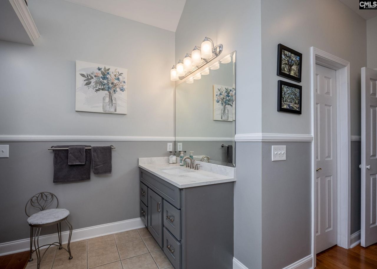 115 Fallen Oak Drive Photo 37