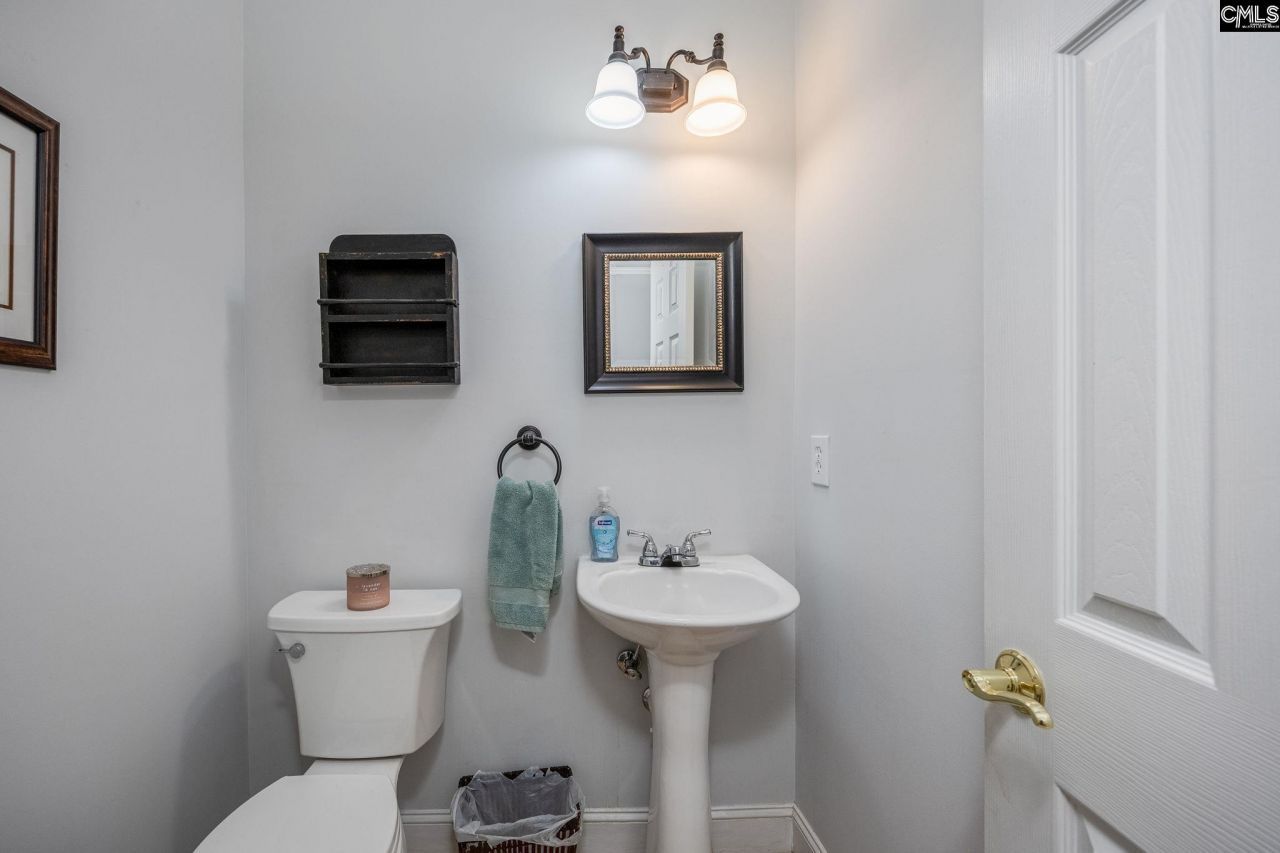 115 Fallen Oak Drive Photo 41