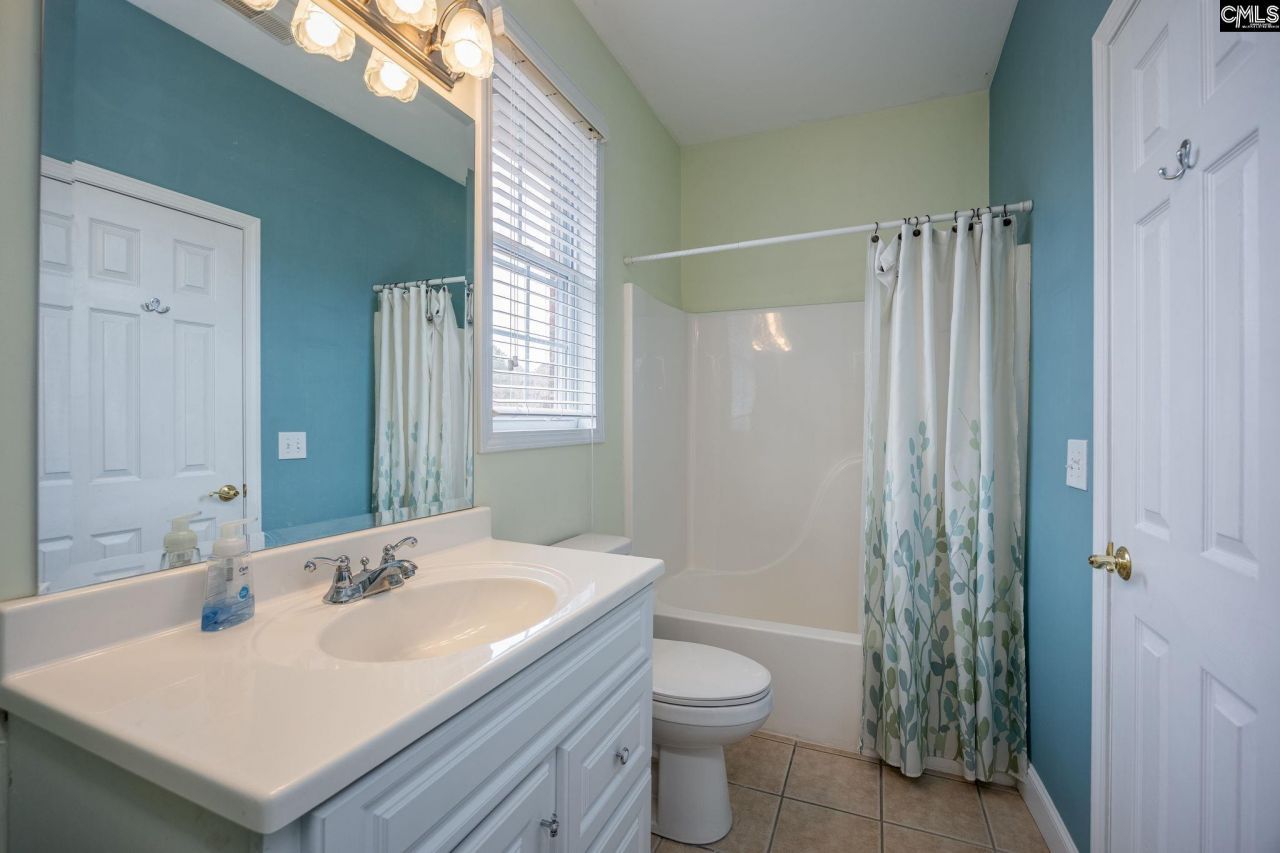 115 Fallen Oak Drive Photo 49