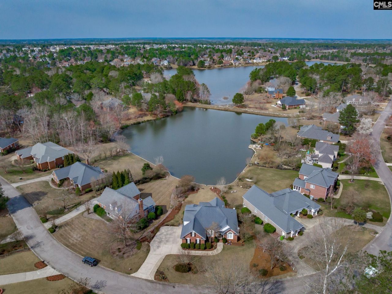 115 Fallen Oak Drive Photo 7