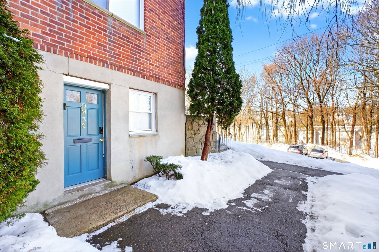 51-71 Park, Unit 6-32, Danbury, CT 06810 Main Photo