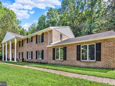 49 FAWN DRIVE, READING, PA 19607