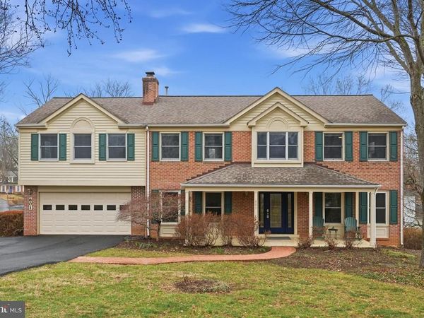 601 SIDELING COURT NE, VIENNA, VA 22180
