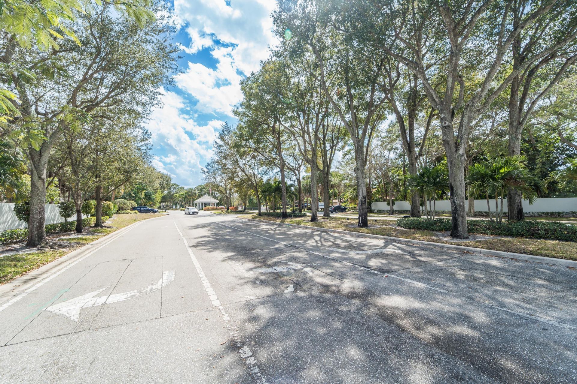 200 Trails End, West Palm Beach, FL 33413 Photo