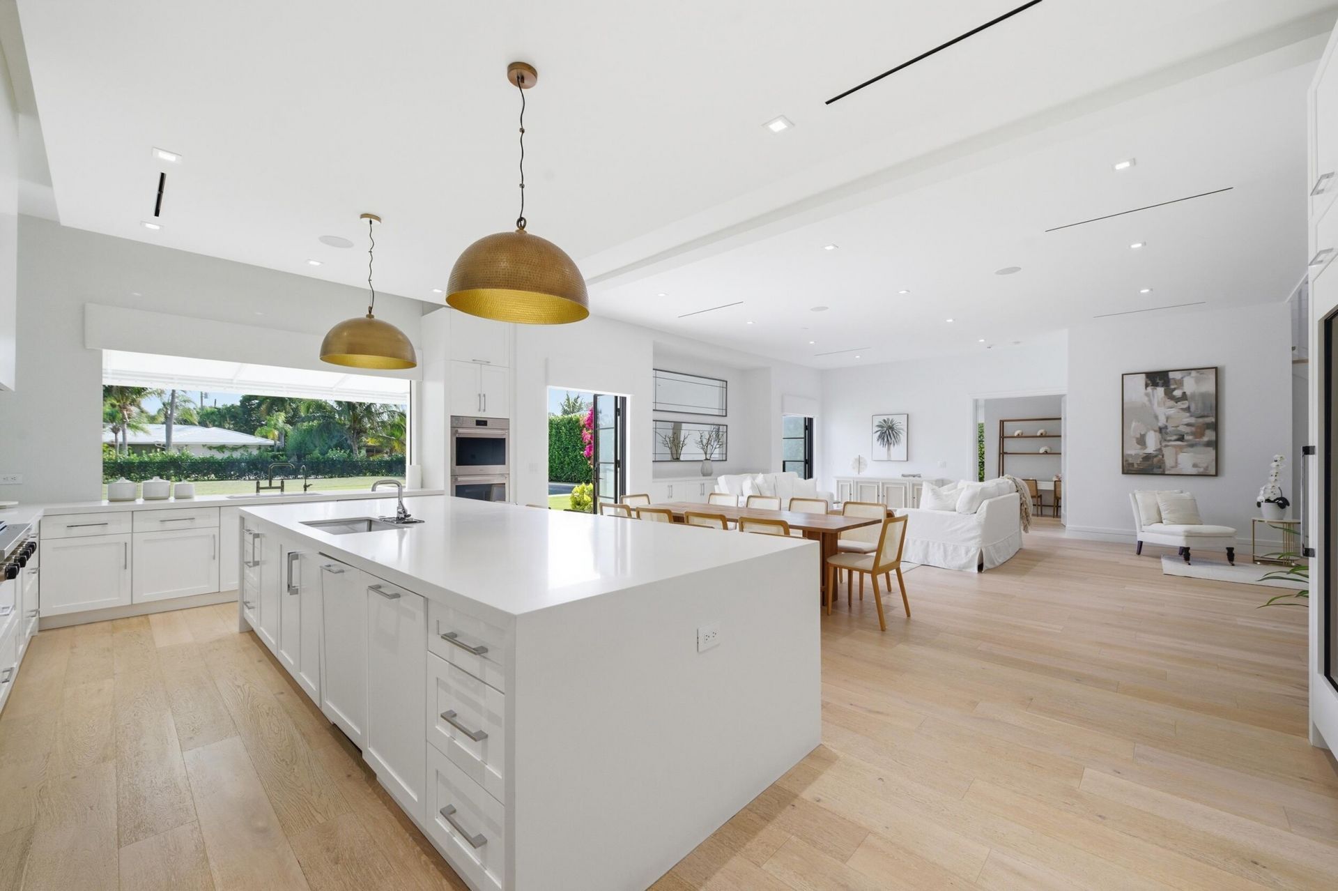 248 E Lakewood Road, West Palm Beach, FL 33405 Photo