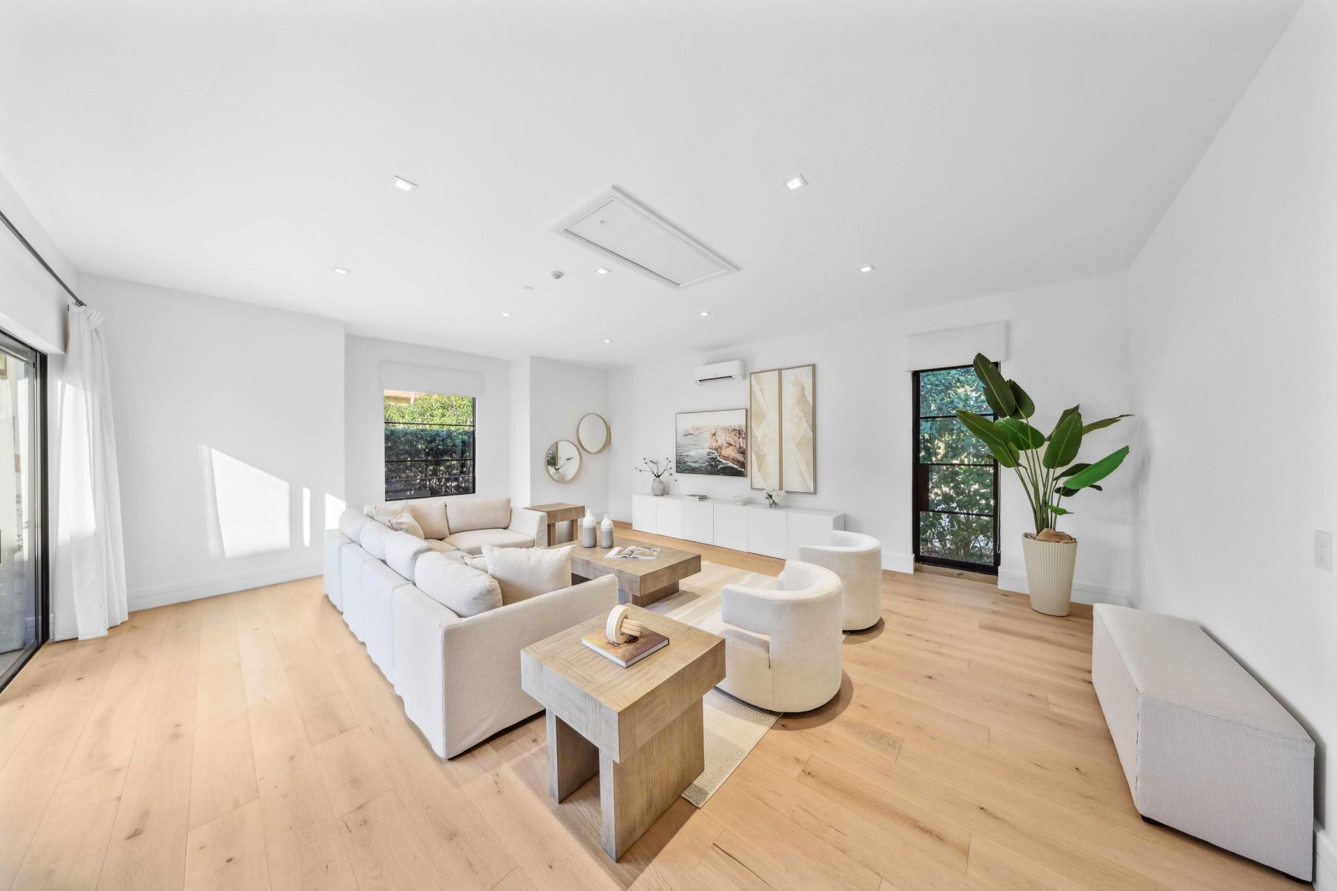 248 E Lakewood Road, West Palm Beach, FL 33405 Photo