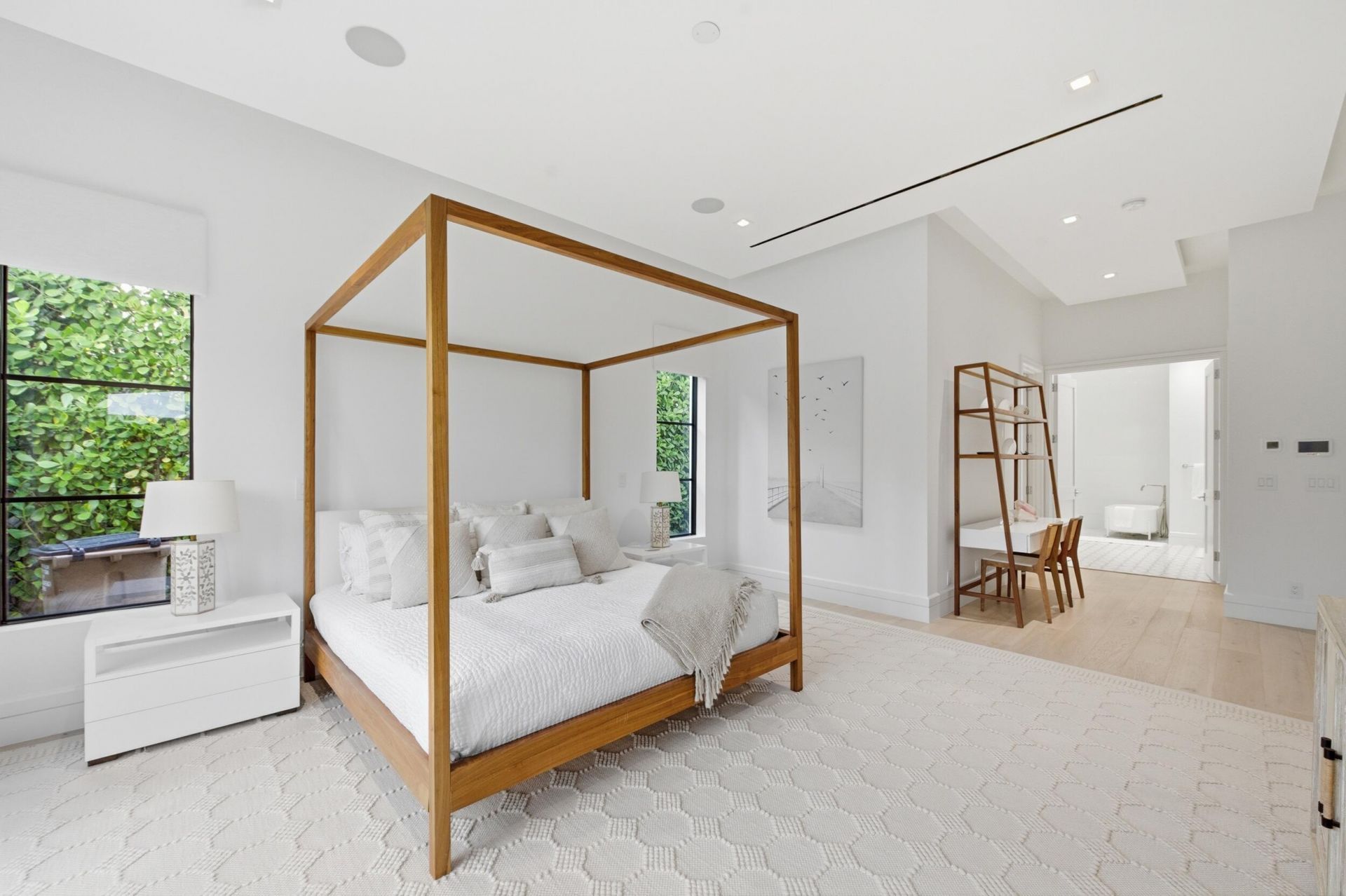 248 E Lakewood Road, West Palm Beach, FL 33405 Photo