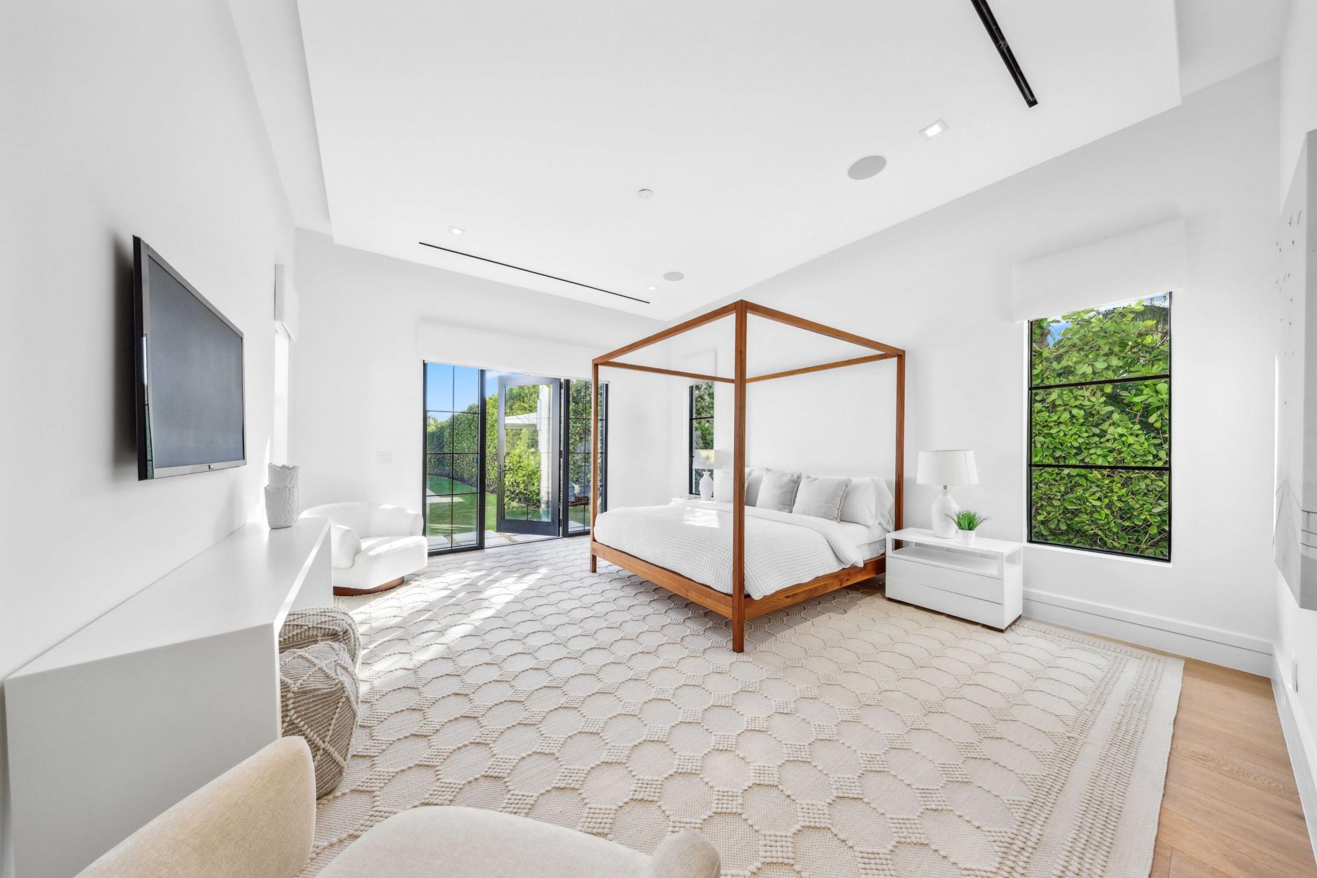 248 E Lakewood Road, West Palm Beach, FL 33405 Photo