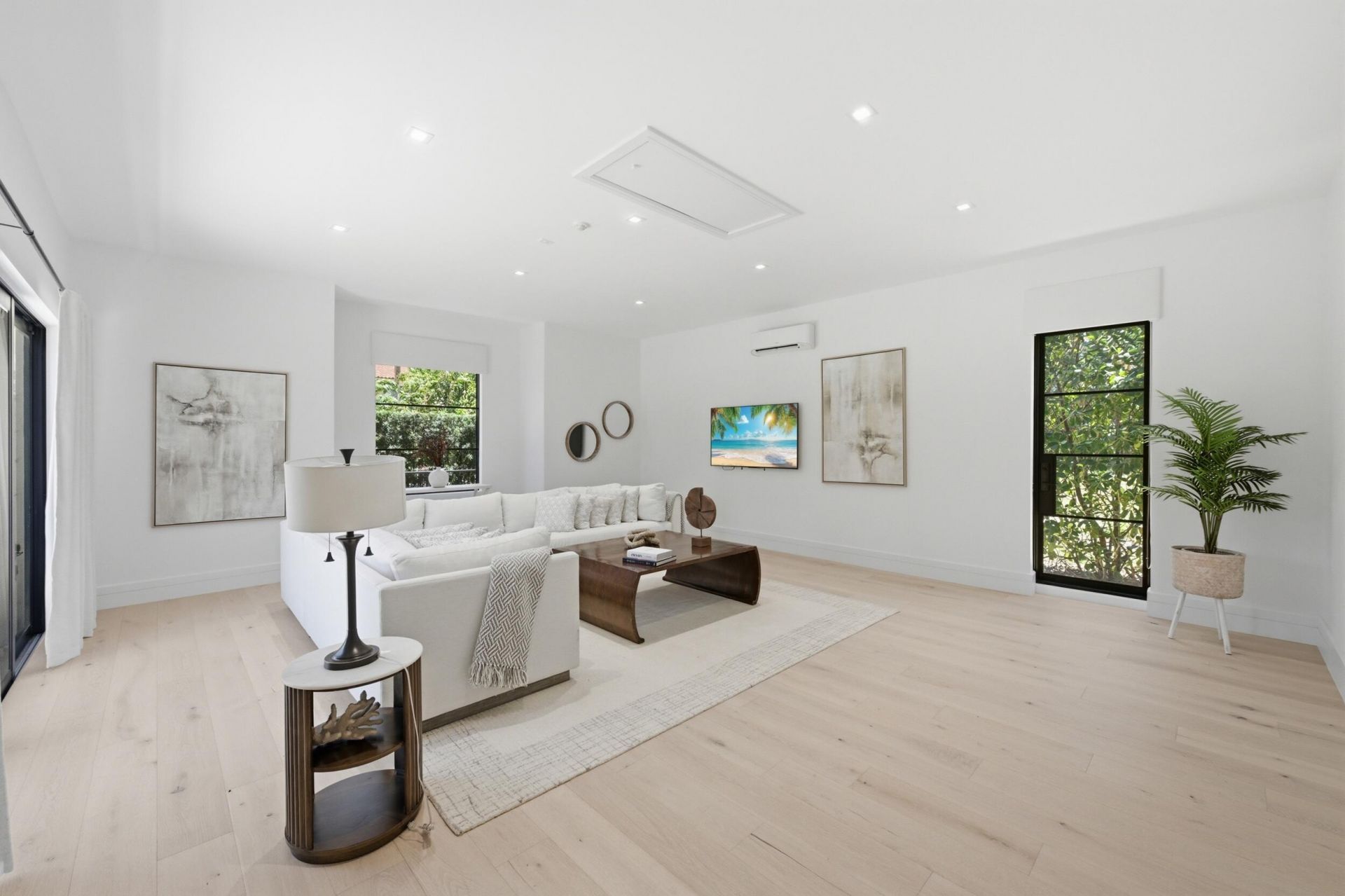 248 E Lakewood Road, West Palm Beach, FL 33405 Photo