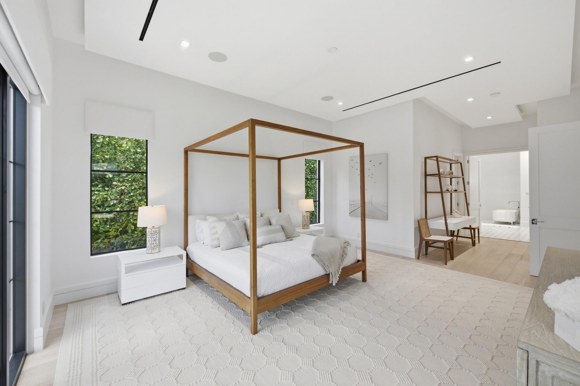 248 E Lakewood Road, West Palm Beach, FL 33405 Photo