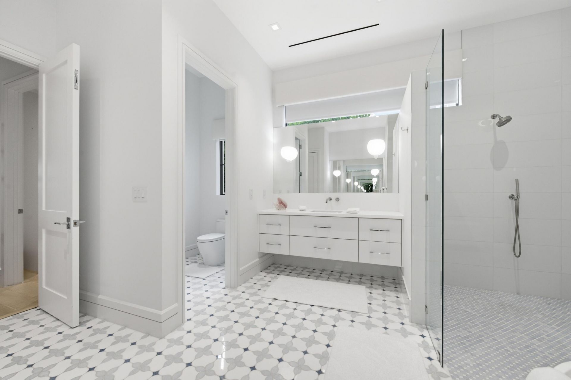 248 E Lakewood Road, West Palm Beach, FL 33405 Photo