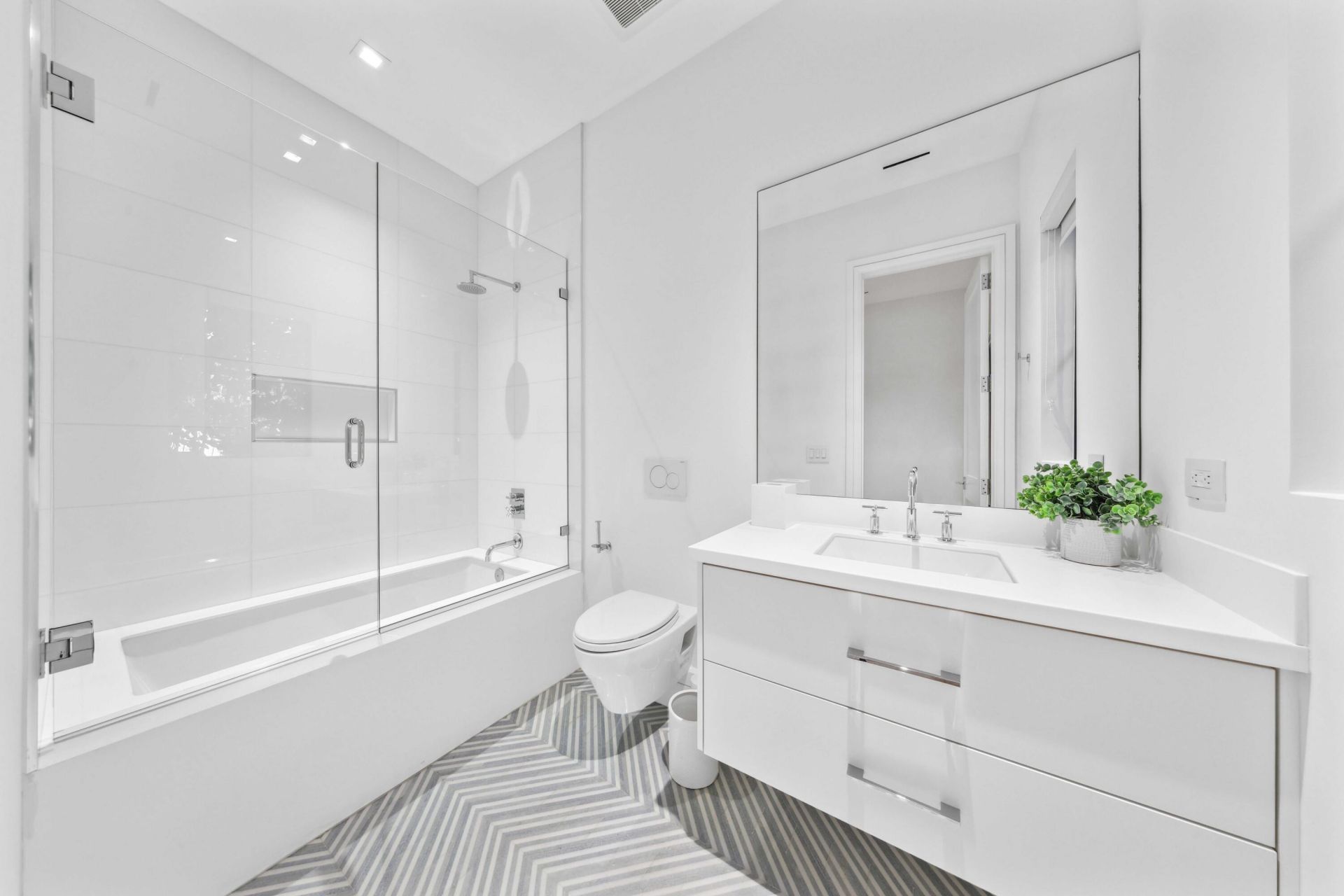 248 E Lakewood Road, West Palm Beach, FL 33405 Photo