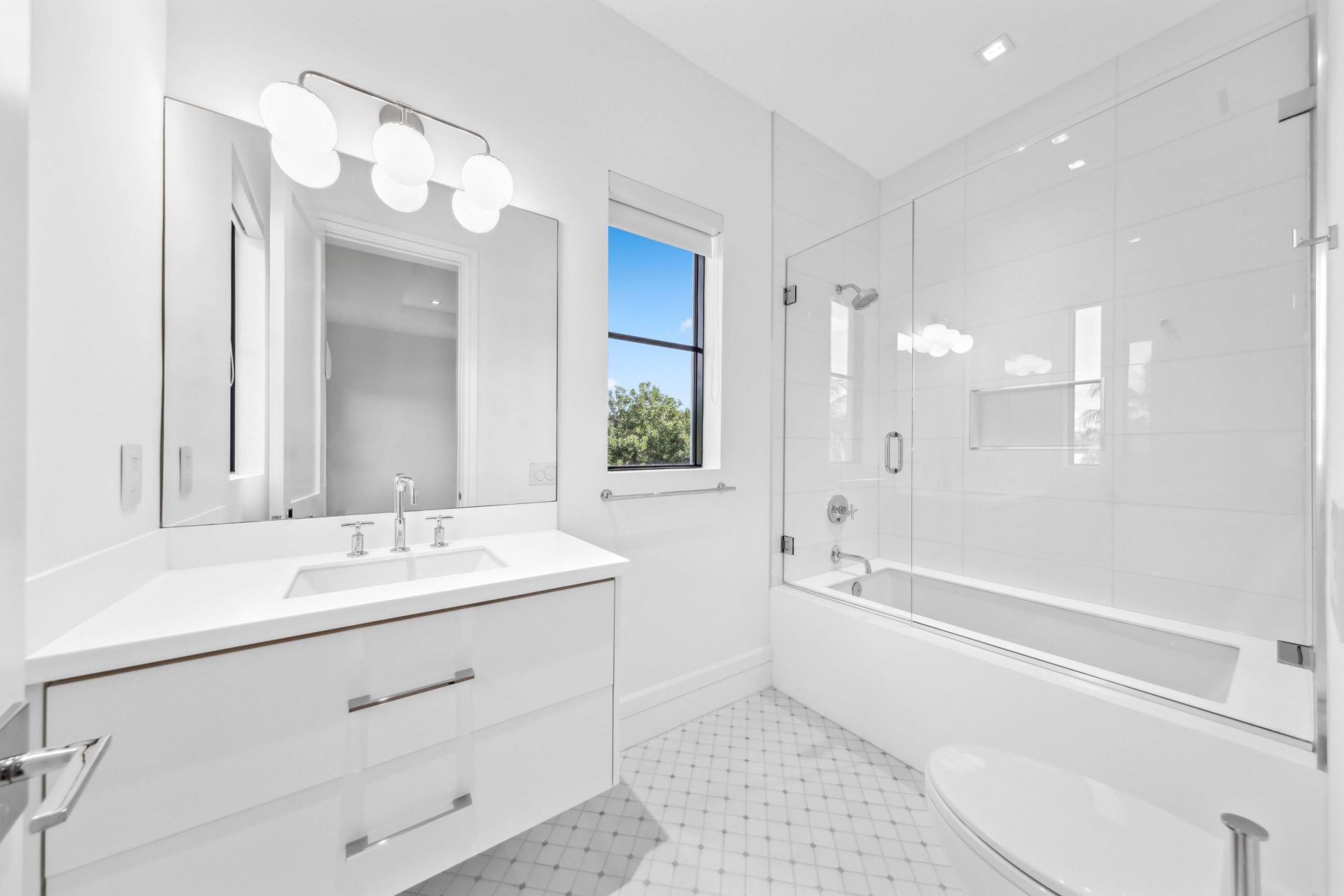 248 E Lakewood Road, West Palm Beach, FL 33405 Photo