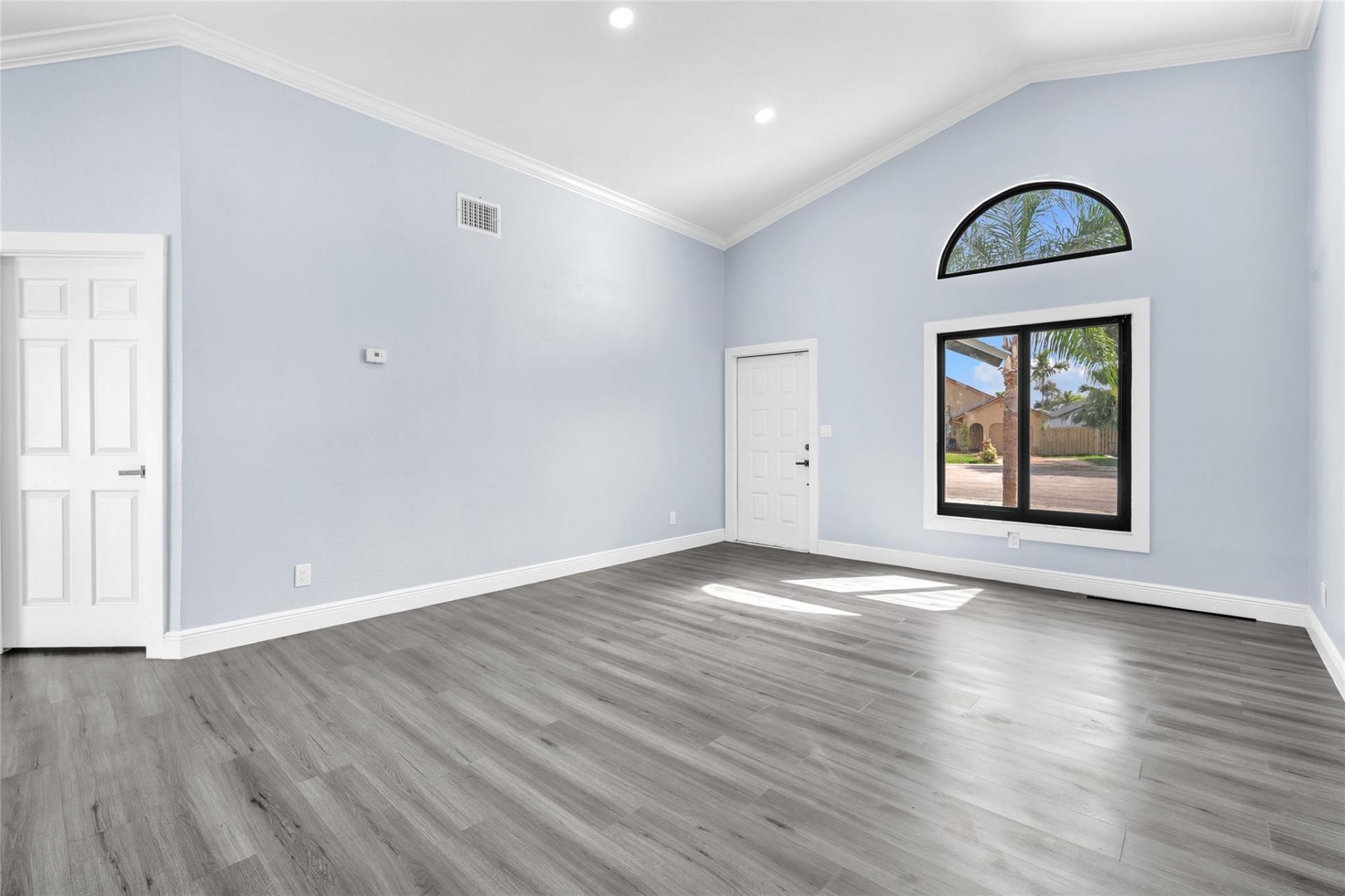 2831 NW 111th Avenue, Sunrise, FL 33322 Photo