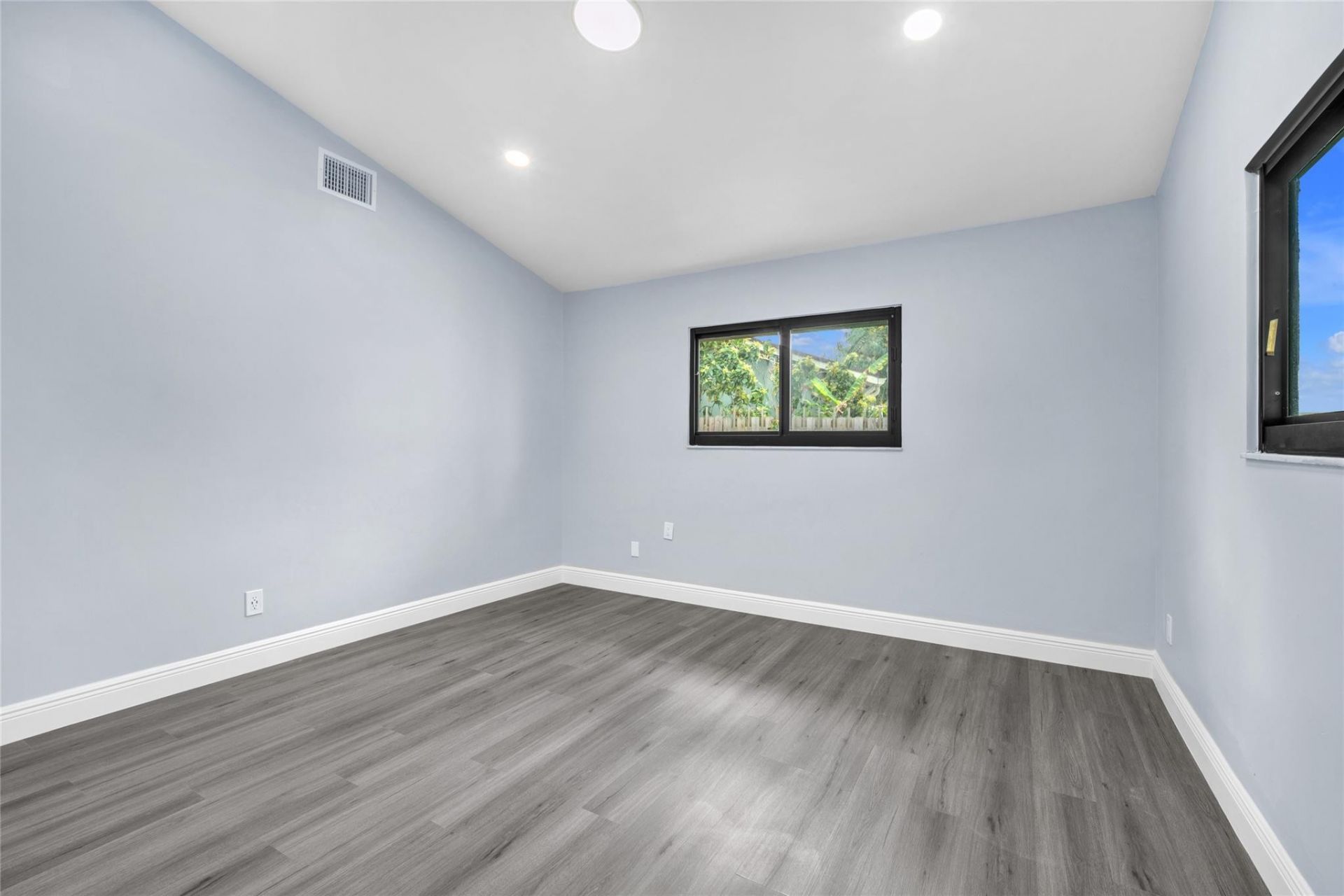 2831 NW 111th Avenue, Sunrise, FL 33322 Photo