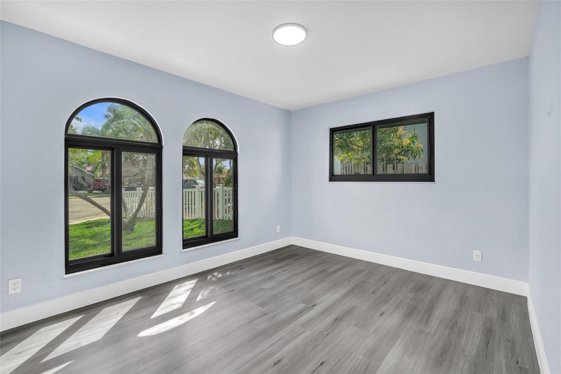 2831 NW 111th Avenue, Sunrise, FL 33322 Photo