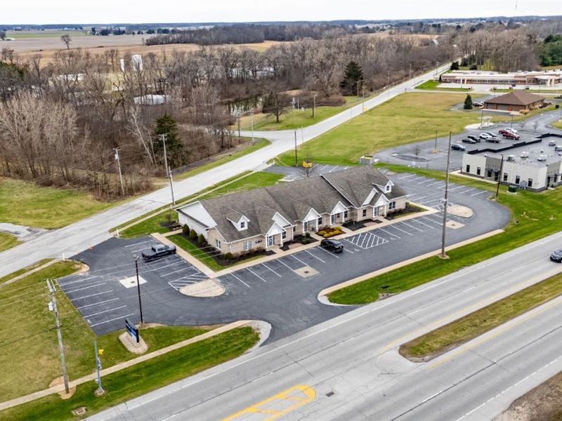 1355 W Main Street, Bellevue, OH 44811 Photo 1