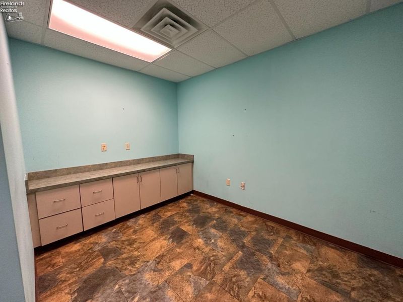 1355 W Main Street, Bellevue, OH 44811 Photo 17