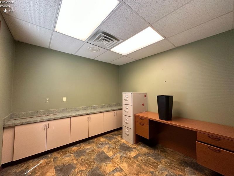 1355 W Main Street, Bellevue, OH 44811 Photo 19