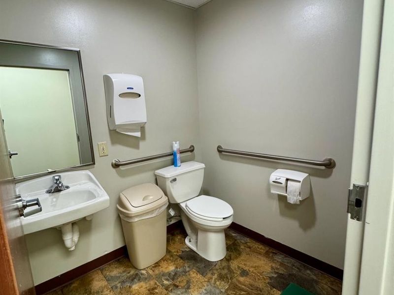 1355 W Main Street, Bellevue, OH 44811 Photo 21