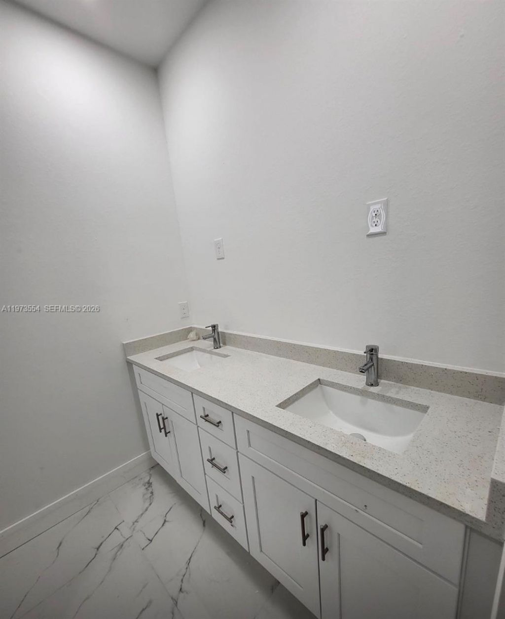 718 Robert Ave, Lehigh Acres, FL 33936 Photo